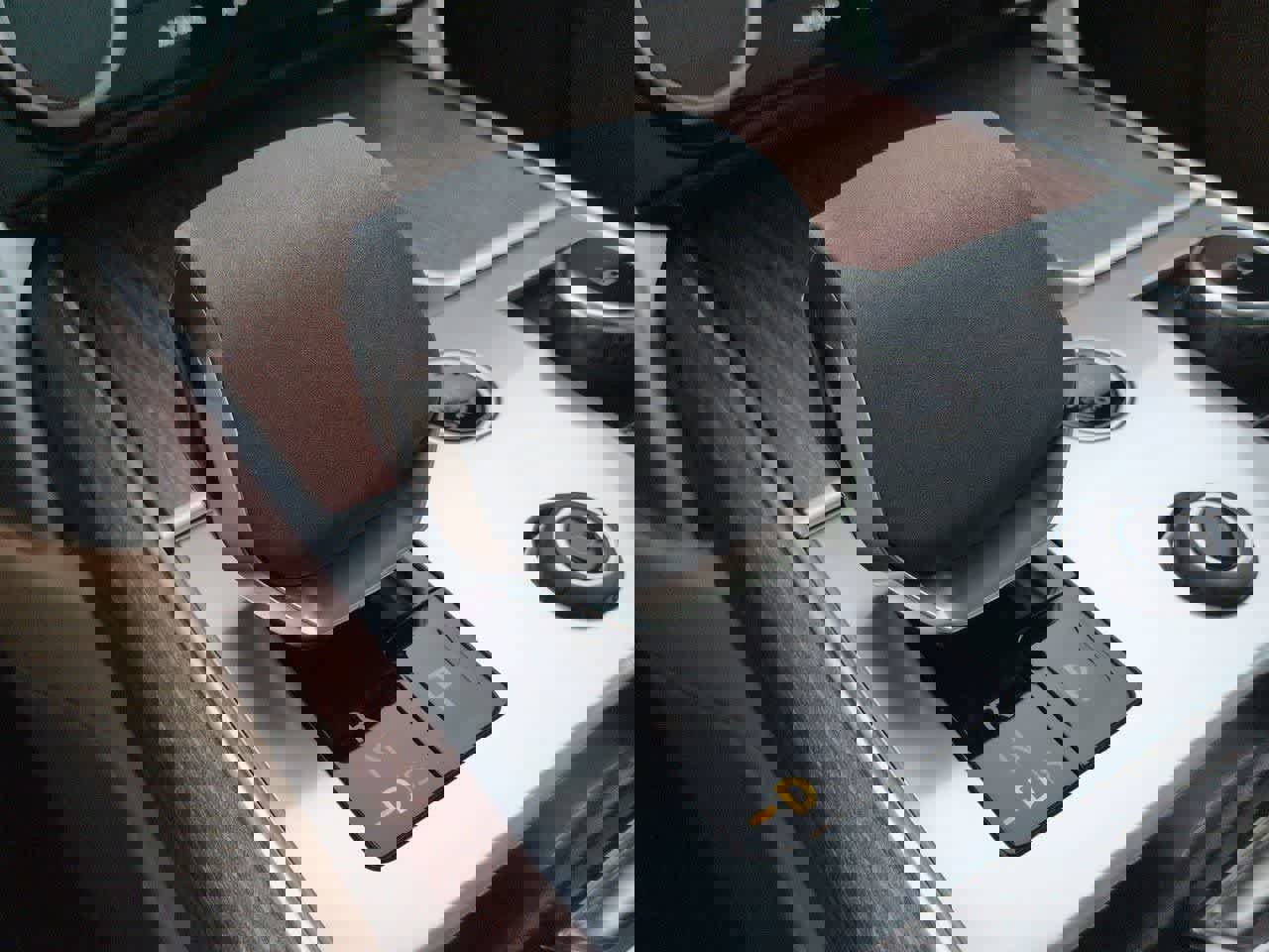 Used 2023 Land Rover Range Rover SE image 34