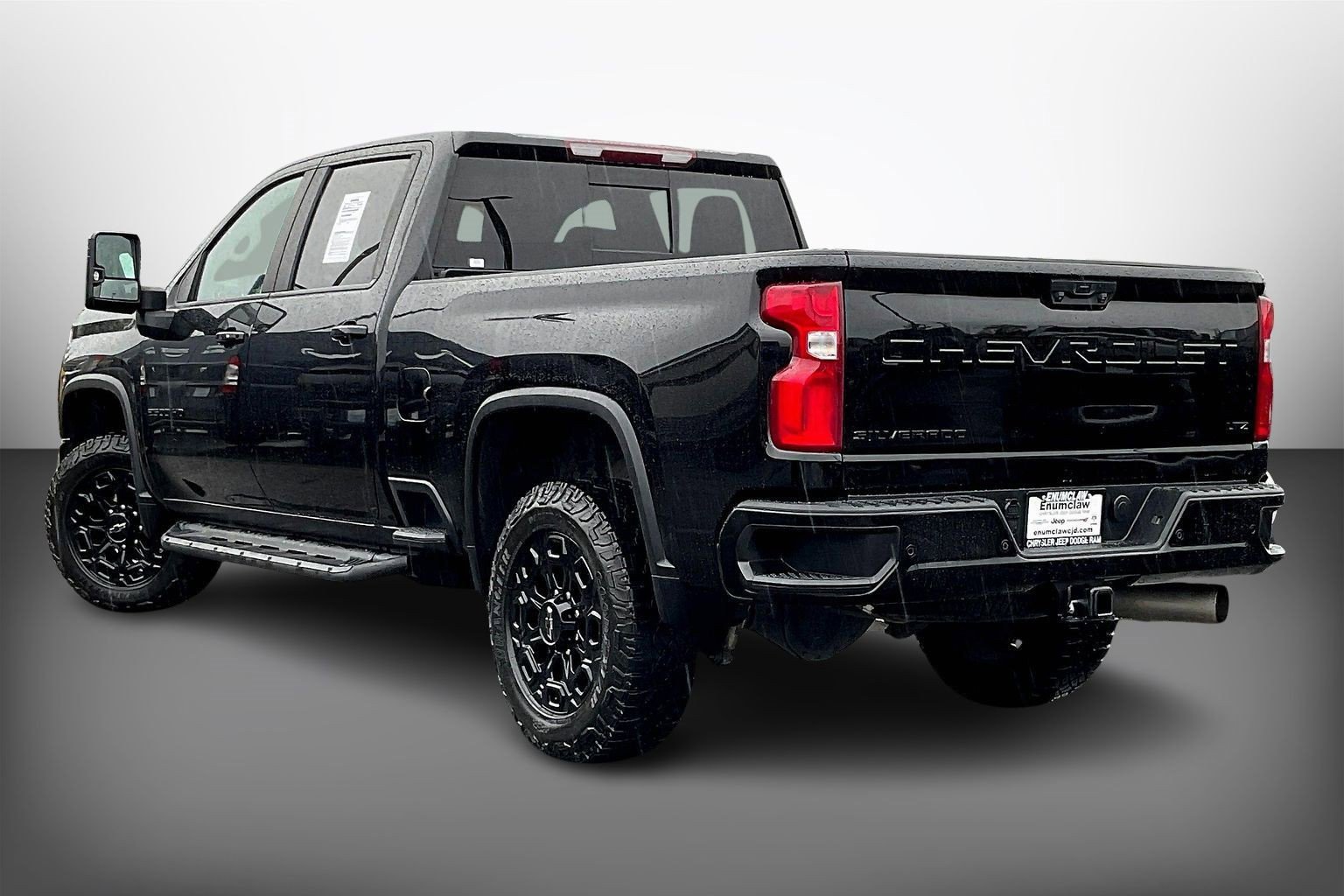 Used 2022 Chevrolet Silverado 2500 LTZ w/ LTZ Plus Package image 11