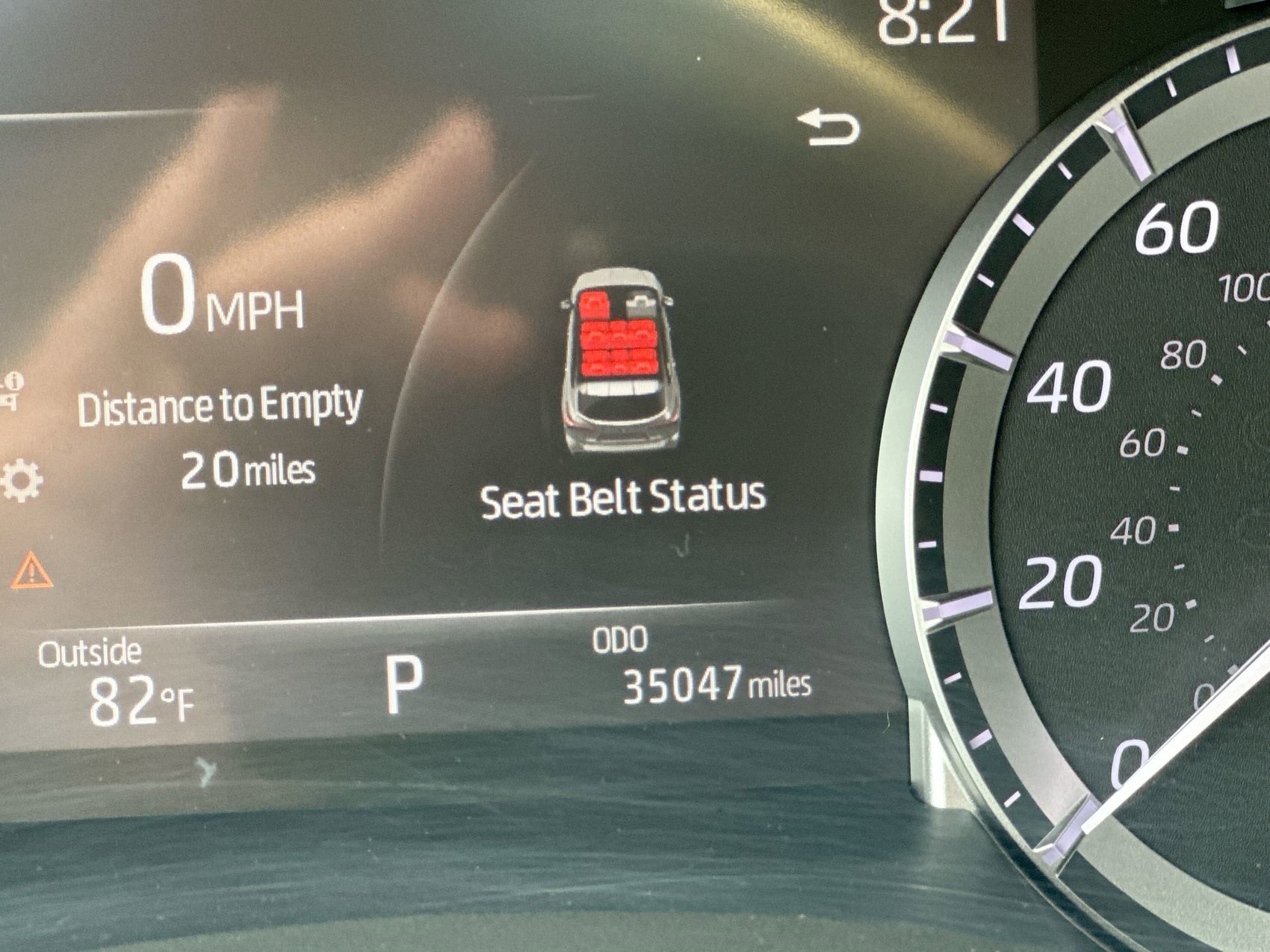 Used 2023 Toyota Highlander LE FWD image 11