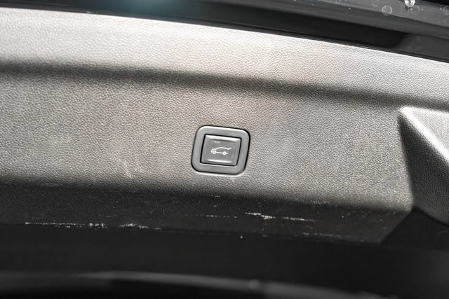 Used 2021 Chevrolet Tahoe Z71 AWD/4WD image 52
