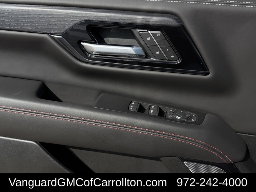 New 2026 GMC Yukon AT4 Ultimate w/ LPO, Floor Liner Package AWD/4WD image 21