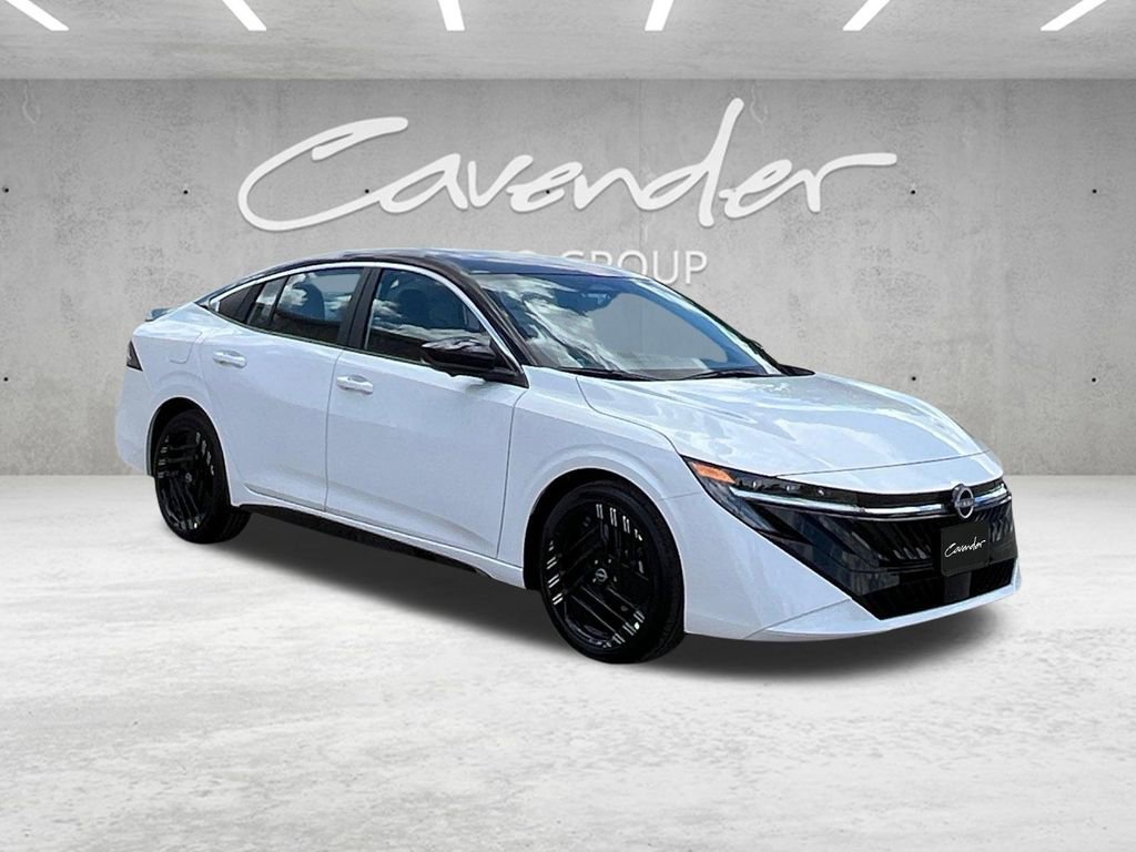 New 2026 Nissan Sentra SR image 2