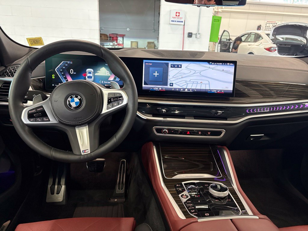 Used 2024 BMW X6 xDrive40i w/ Executive Package AWD/4WD image 6