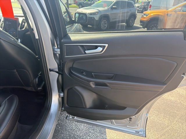 Used 2024 Ford Edge SEL AWD/4WD image 33