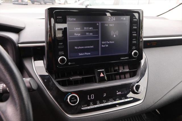 Certified 2022 Toyota Corolla LE image 15