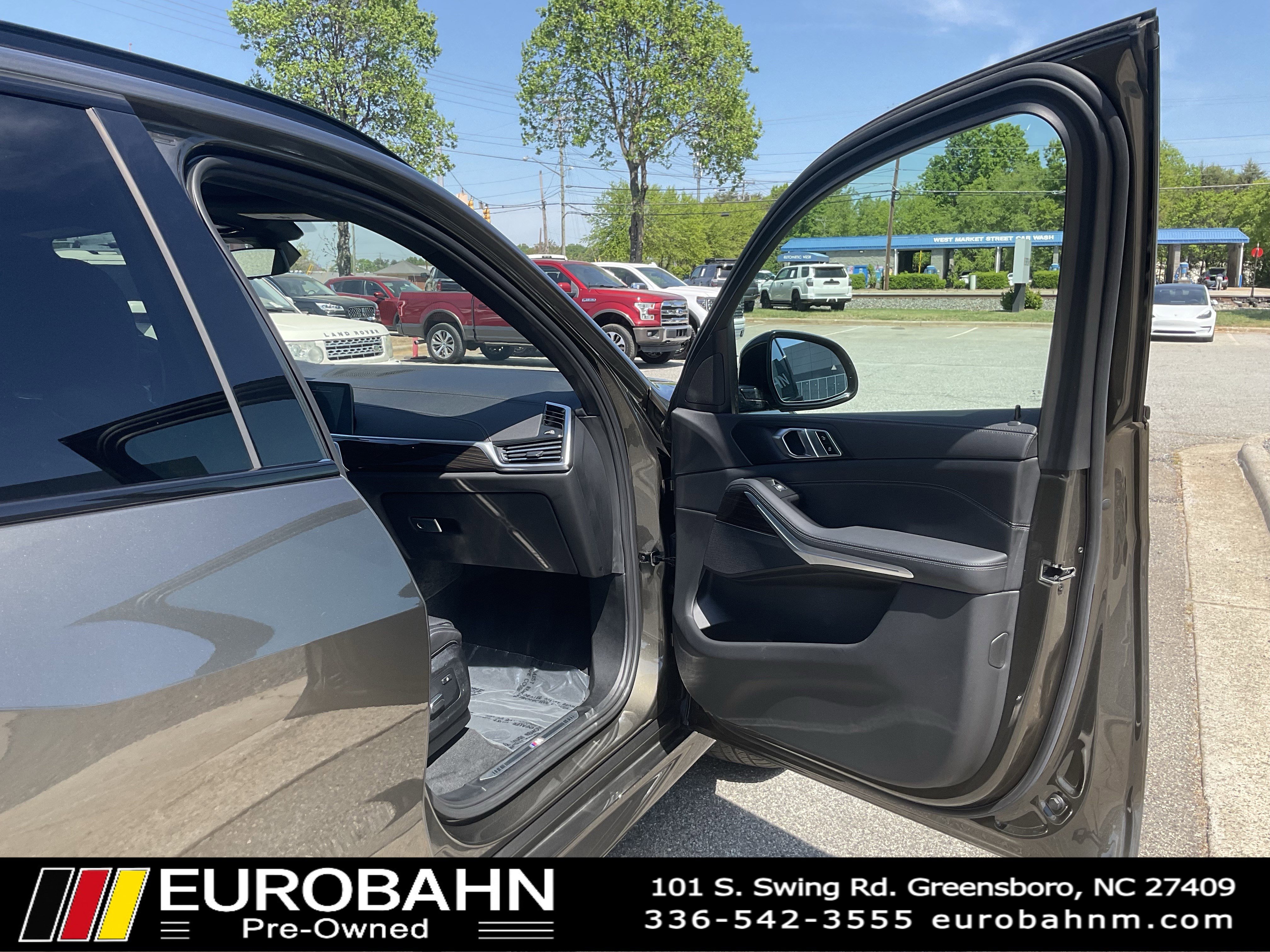 Used 2023 BMW X5 xDrive45e w/ Executive Package image 22