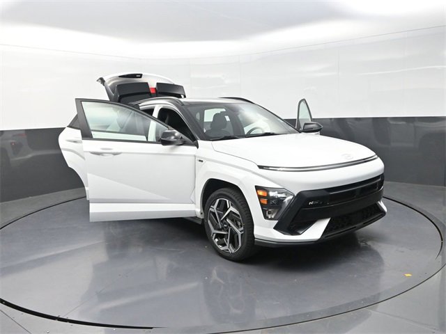 Used 2024 Hyundai Kona N Line image 39