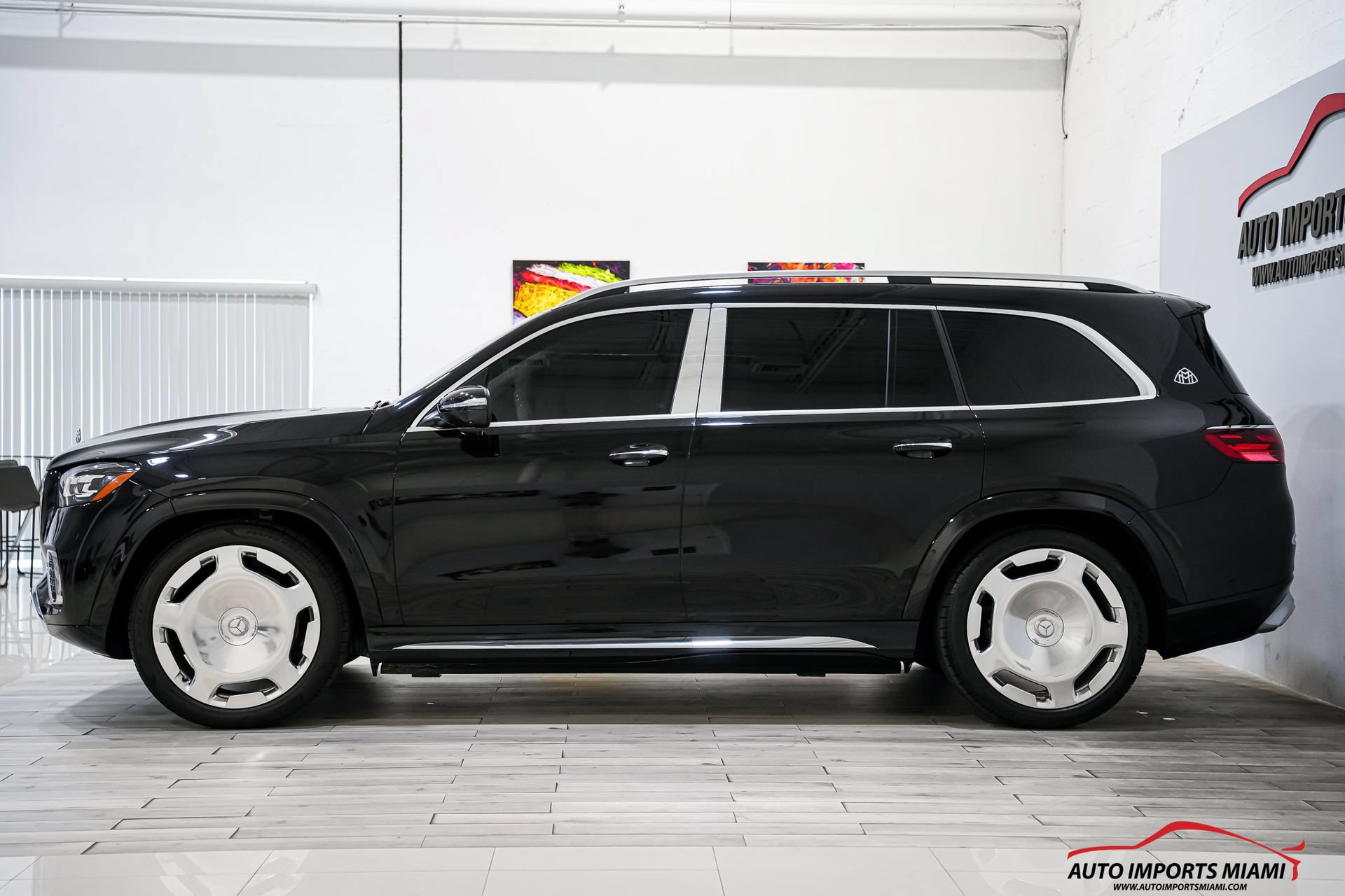 Used 2024 Mercedes-Benz Maybach GLS 600 4MATIC image 13