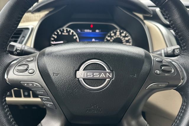 Used 2023 Nissan Murano SV image 26