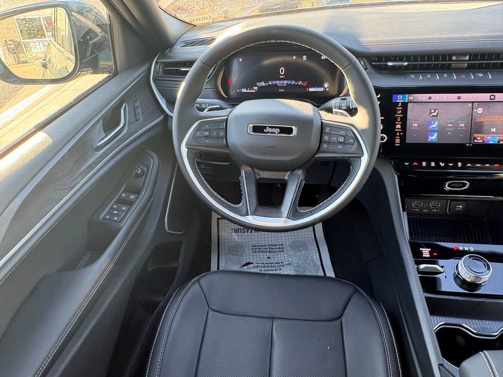 New 2026 Jeep Grand Cherokee Limited image 12