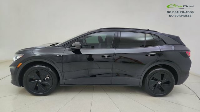 Used 2025 Volkswagen ID.4 Pro S w/ ID.4 Black Package AWD/4WD image 10