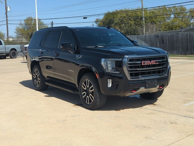Used 2024 GMC Yukon AT4 w/ Technology Package image 3