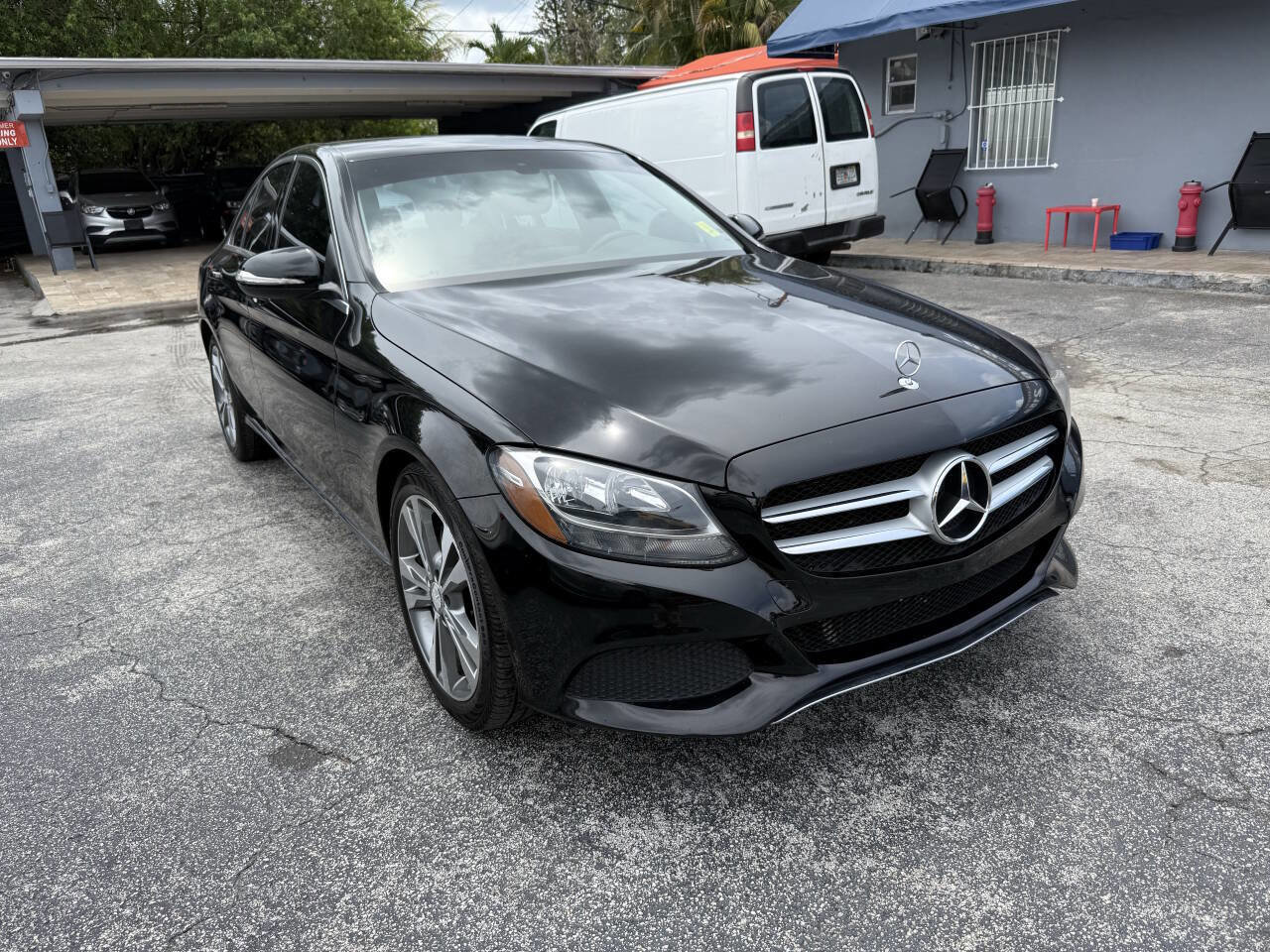 Used 2015 Mercedes-Benz C 300 Sedan image 3