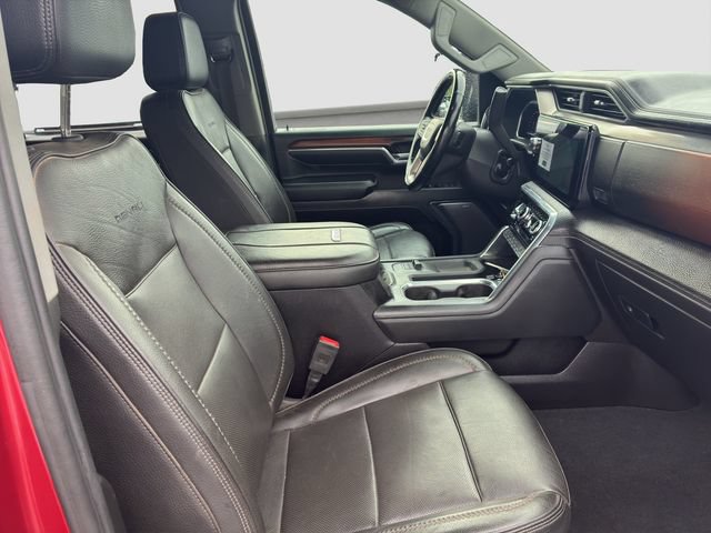 Used 2024 GMC Sierra 2500 Denali w/ Denali Reserve Package AWD/4WD image 9