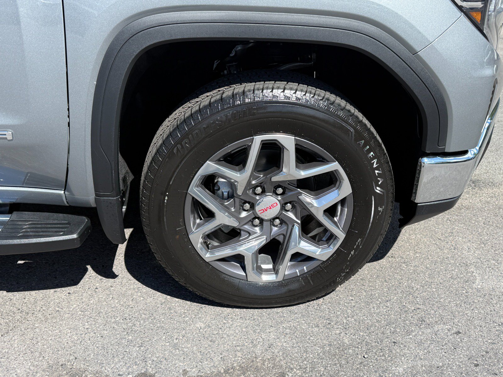 New 2026 GMC Sierra 1500 SLT w/ SLT Premium Package AWD/4WD image 12