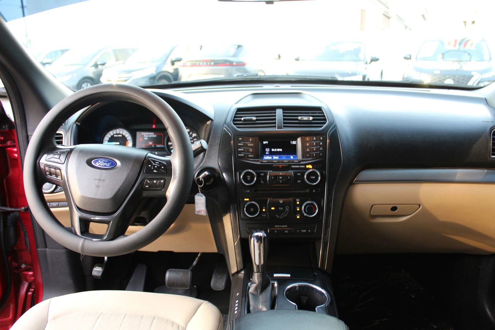 Used 2016 Ford Explorer 4WD w/ Class II Trailer Tow Package image 15