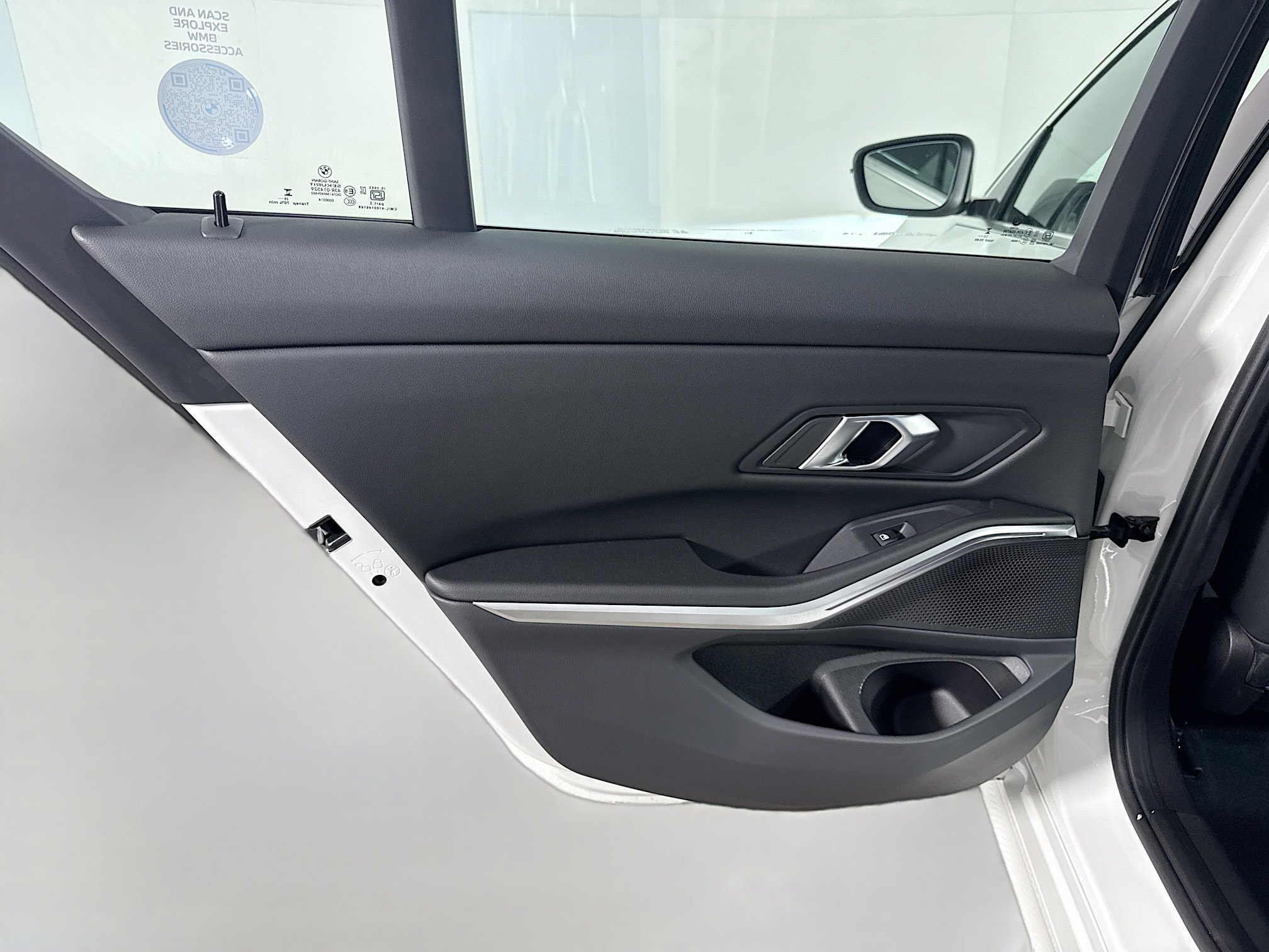 Used 2026 BMW 330i Sedan image 26