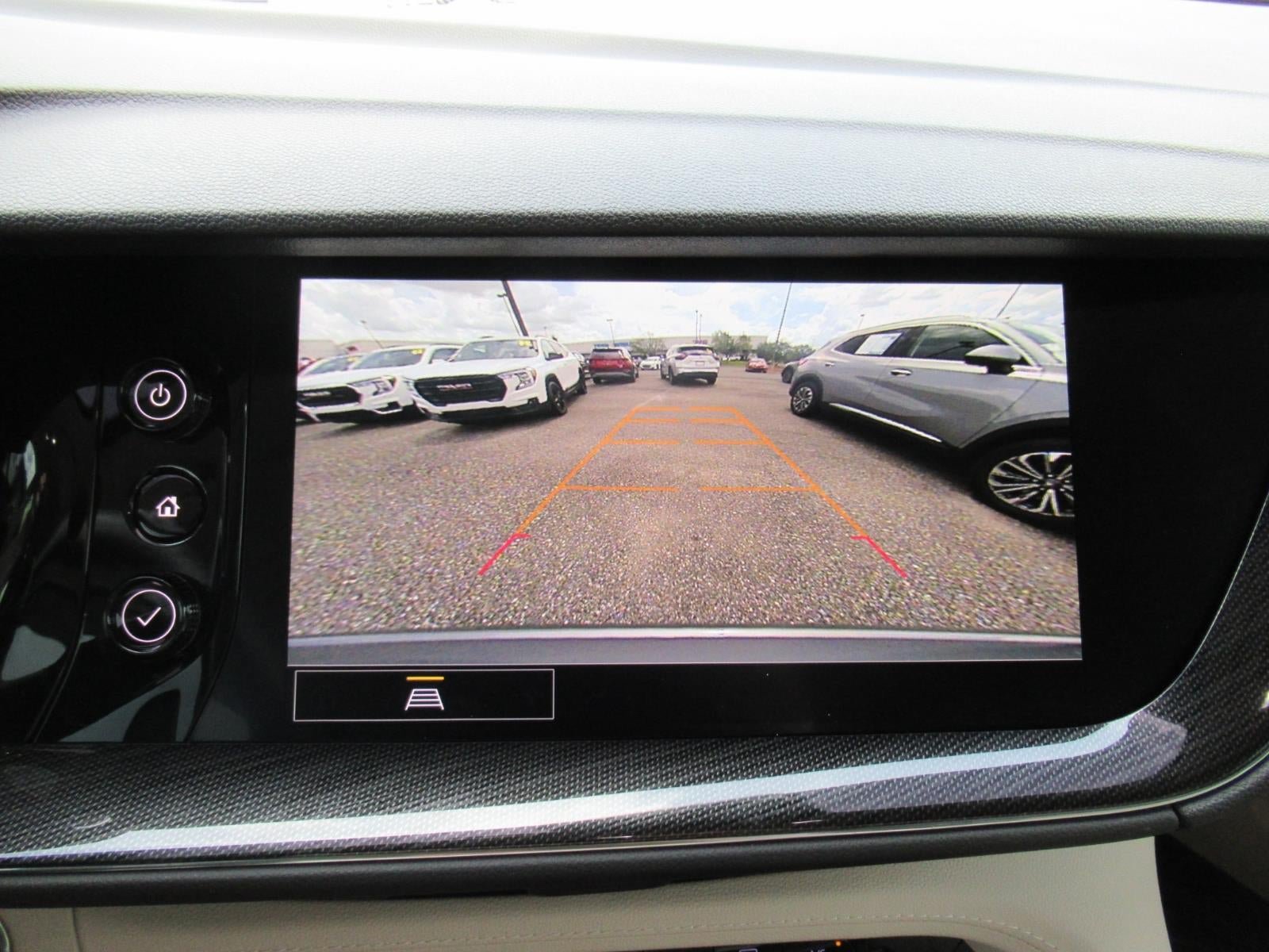 Used 2023 Buick Envision Essence AWD/4WD image 26