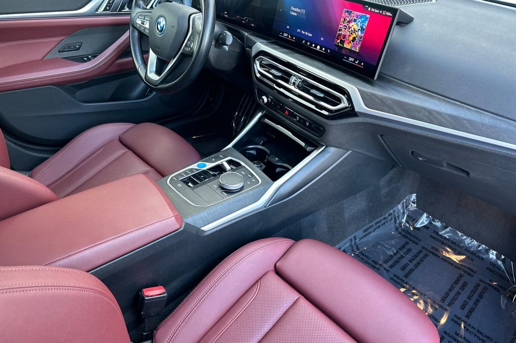 Used 2024 BMW i4 eDrive35 image 16