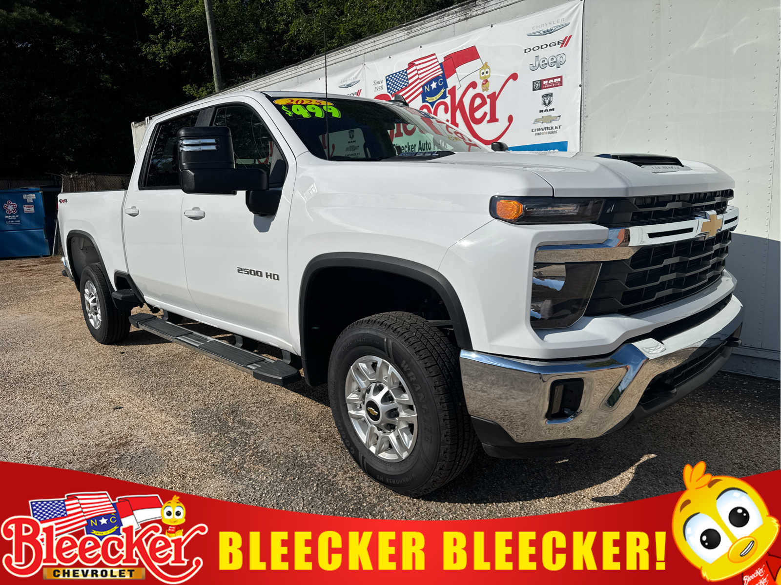 Used 2025 Chevrolet Silverado 2500 LT w/ Convenience Package AWD/4WD image 1