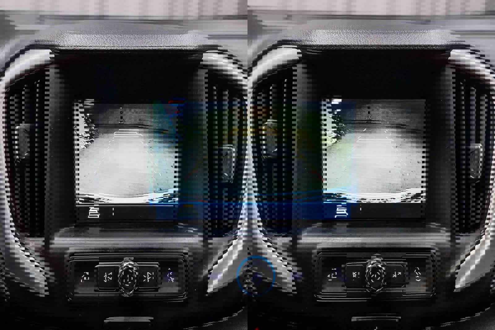 Used 2018 GMC Terrain SLE image 26