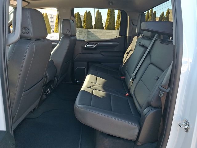 Certified 2025 GMC Sierra 1500 SLT image 10