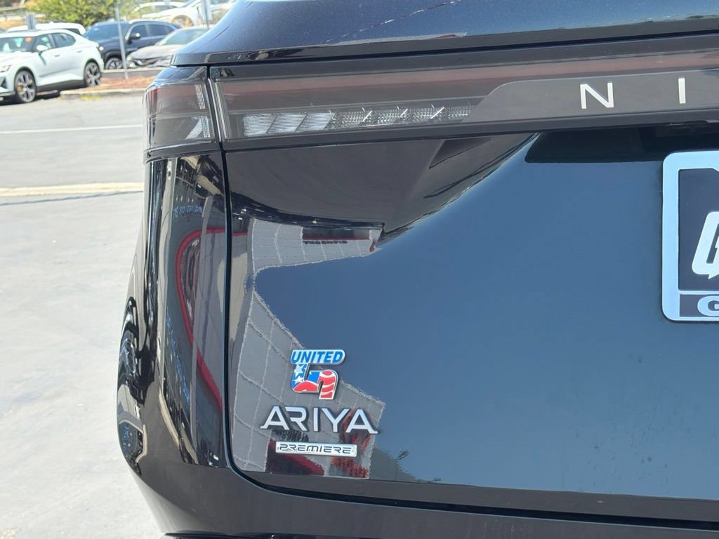 Used 2023 Nissan Ariya FWD image 14