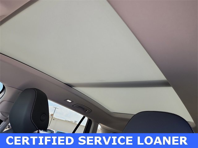 New 2025 Volkswagen Tiguan SE image 25