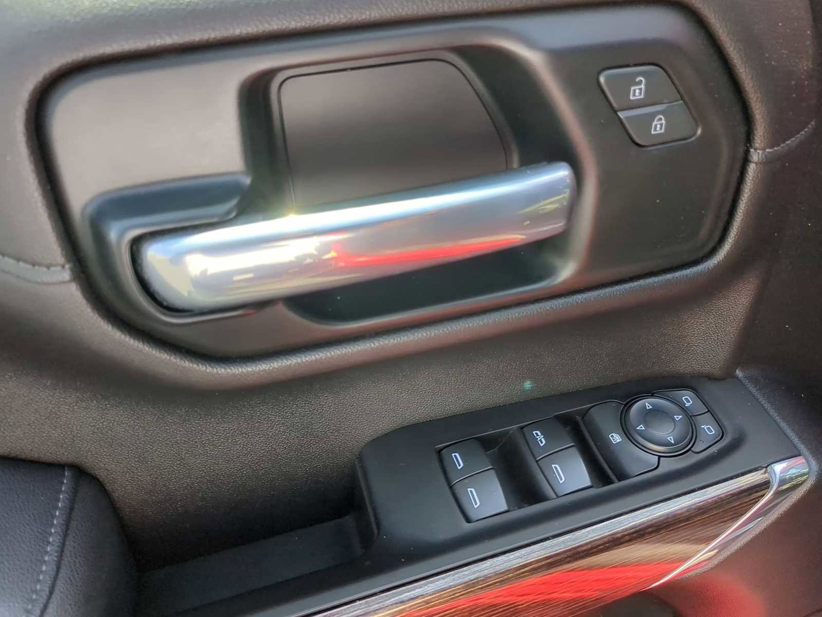 Used 2021 GMC Sierra 1500 Elevation AWD/4WD image 12