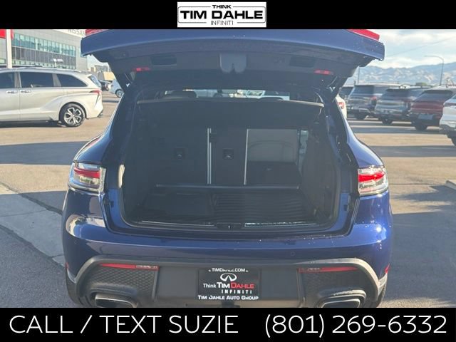 Used 2022 Porsche Macan AWD/4WD image 9