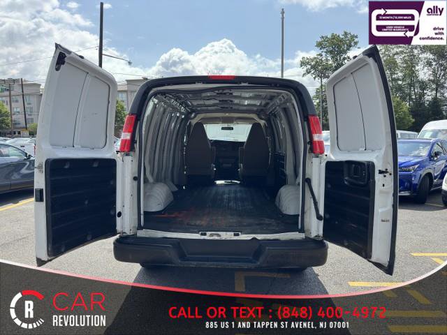 Used 2021 Chevrolet Express 2500 w/ Driver Convenience Package RWD image 6