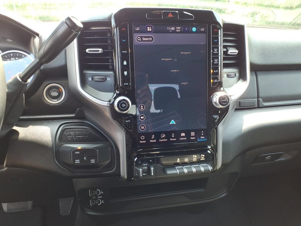 Used 2025 RAM 2500 Big Horn AWD/4WD image 7