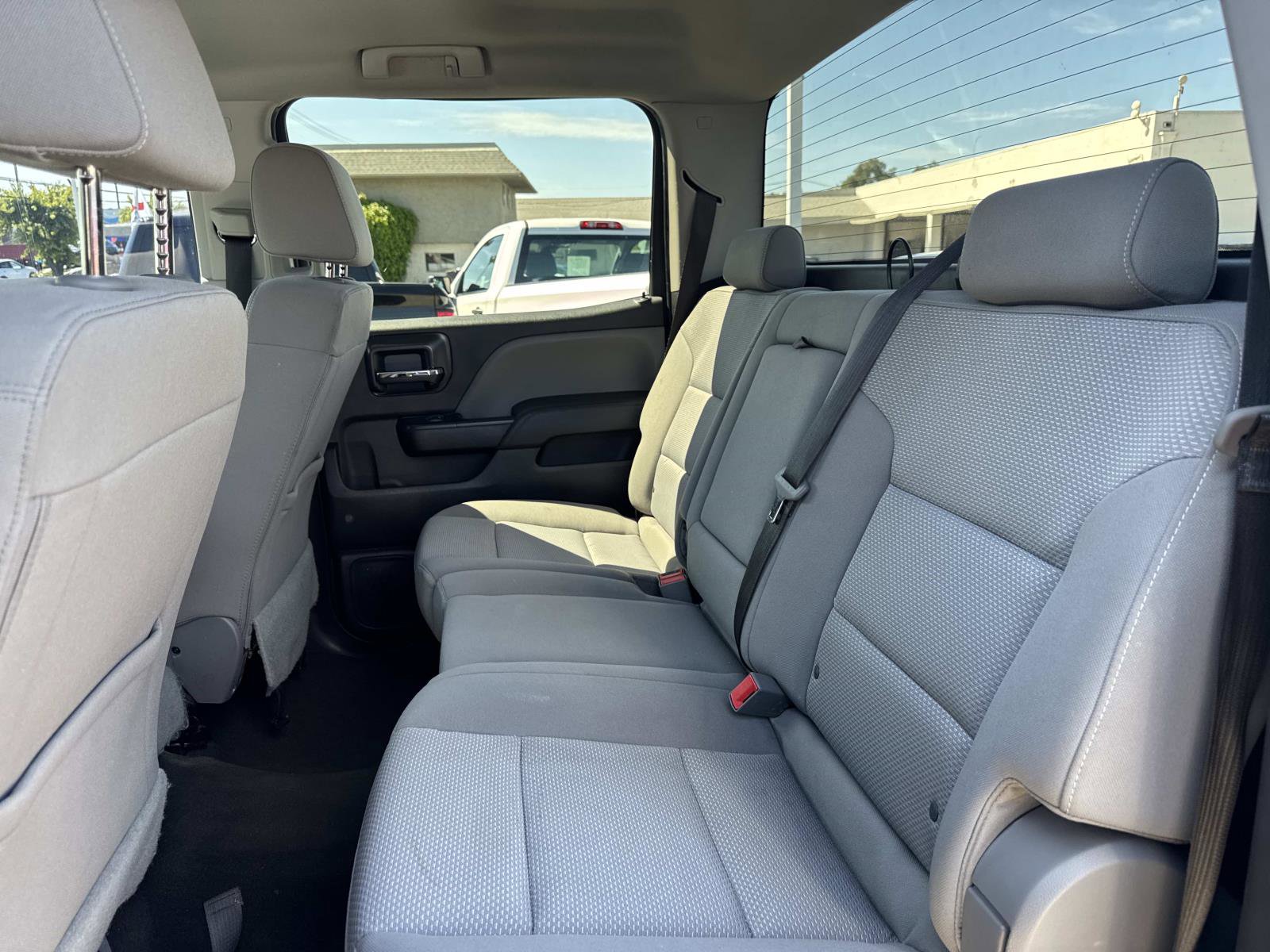 Used 2018 Chevrolet Silverado 1500 Custom w/ Custom Value Package RWD image 12