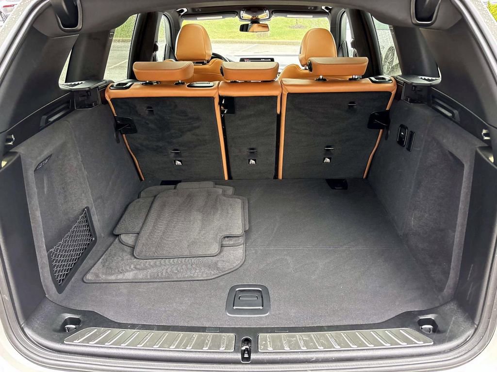 Certified 2023 BMW X3 xDrive30i w/ Convenience Package image 9