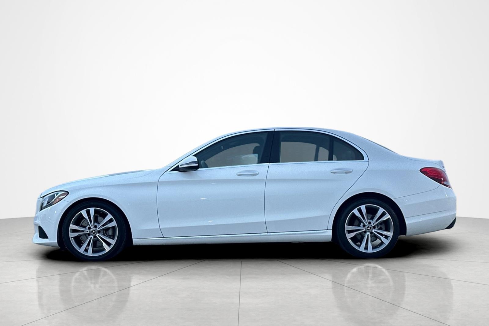 Used 2018 Mercedes-Benz C 300 Sedan w/ Premium Package image 2