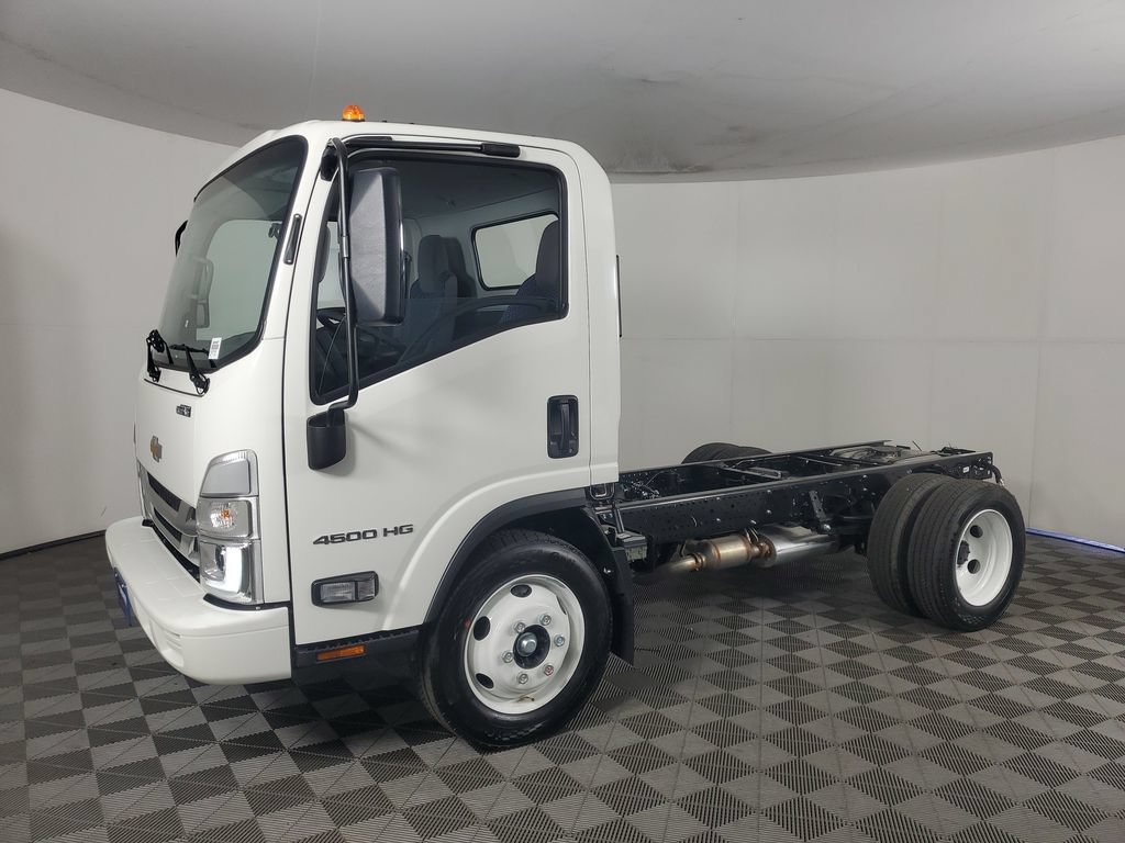 New 2026 Chevrolet Low Cab Forward RWD image 8
