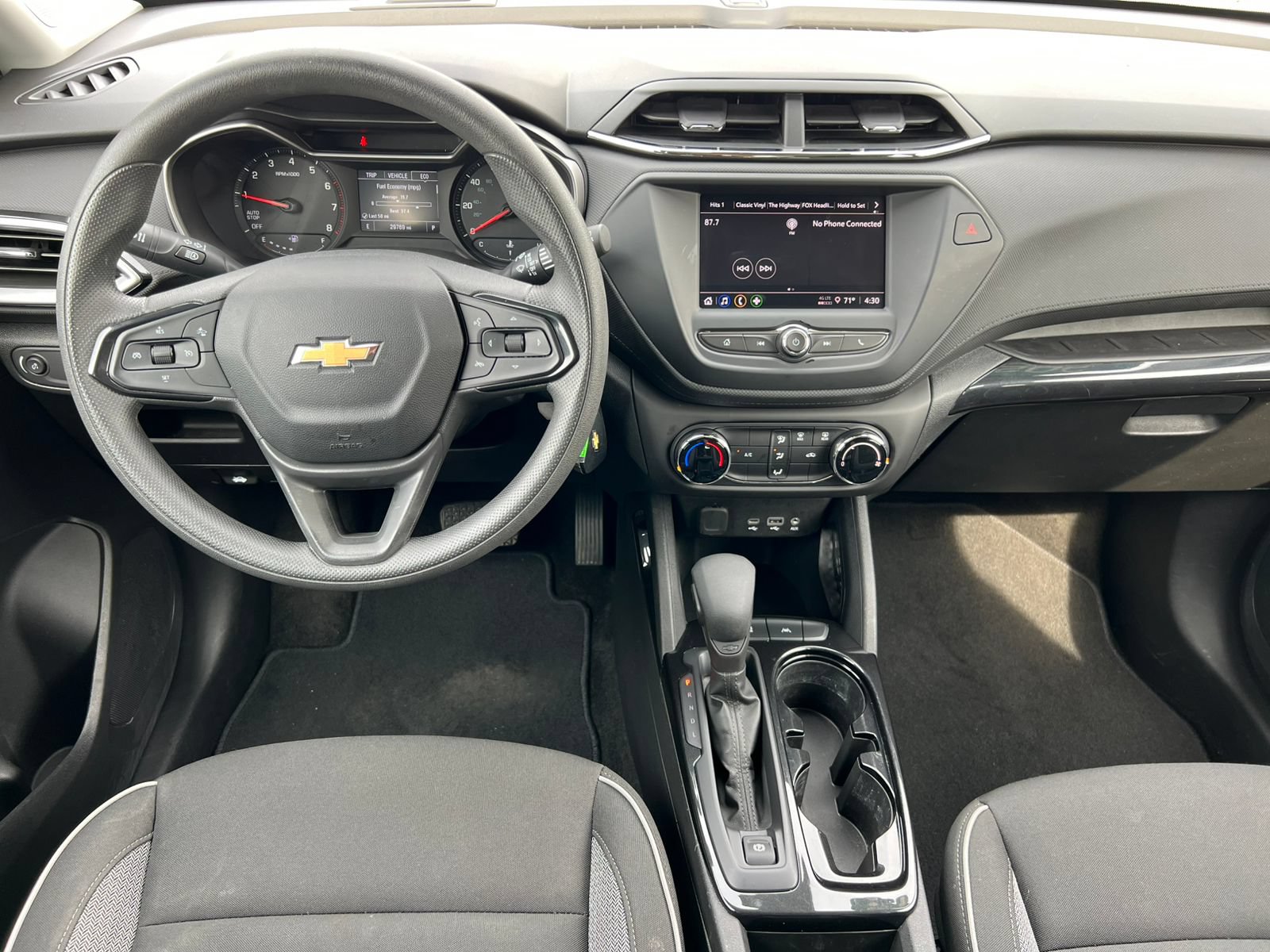 Certified 2023 Chevrolet TrailBlazer LS FWD image 2