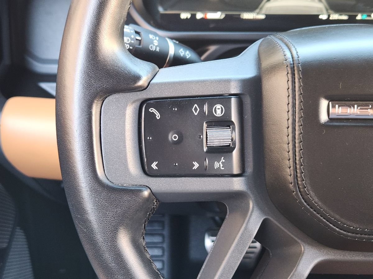 Used 2024 Land Rover Defender 130 X AWD/4WD image 49