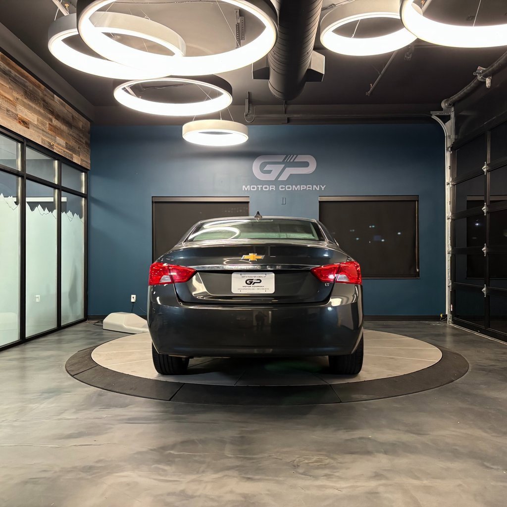 Used 2018 Chevrolet Impala LT image 4