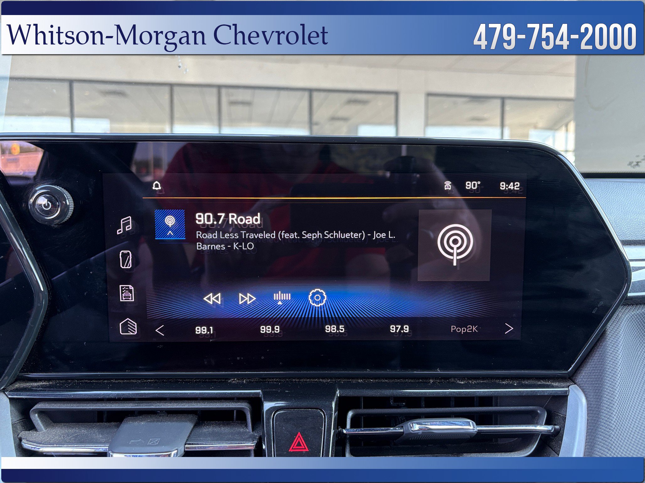 Used 2024 Chevrolet TrailBlazer LT w/ LT Cold Weather Package FWD image 27