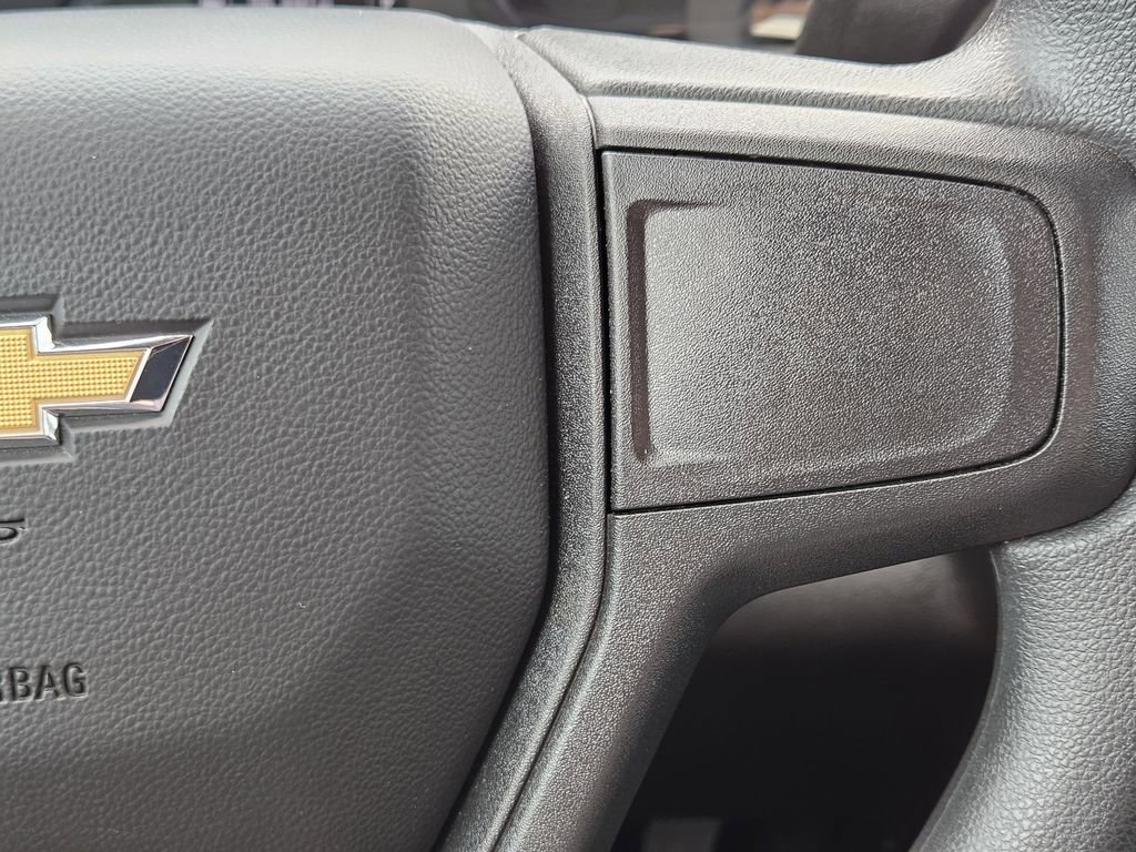 Used 2025 Chevrolet Silverado 1500 Custom AWD/4WD image 34