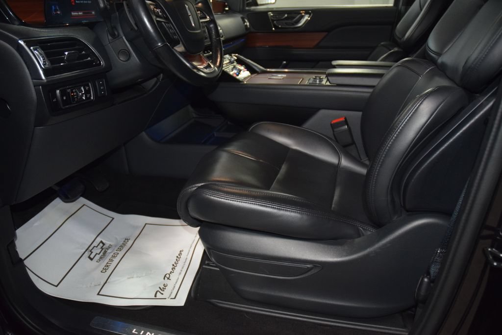 Used 2024 Lincoln Navigator L 4WD image 41