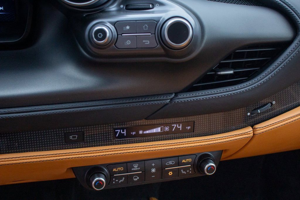 Used 2020 Ferrari F8 Tributo image 24