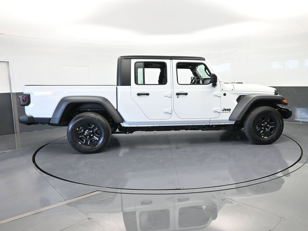 New 2026 Jeep Gladiator Sport AWD/4WD image 7