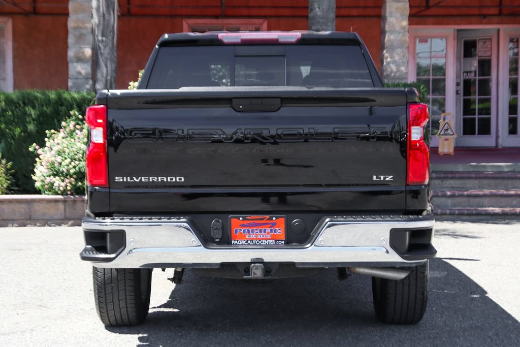 Used 2019 Chevrolet Silverado 1500 LTZ w/ LTZ Premium Package RWD image 7