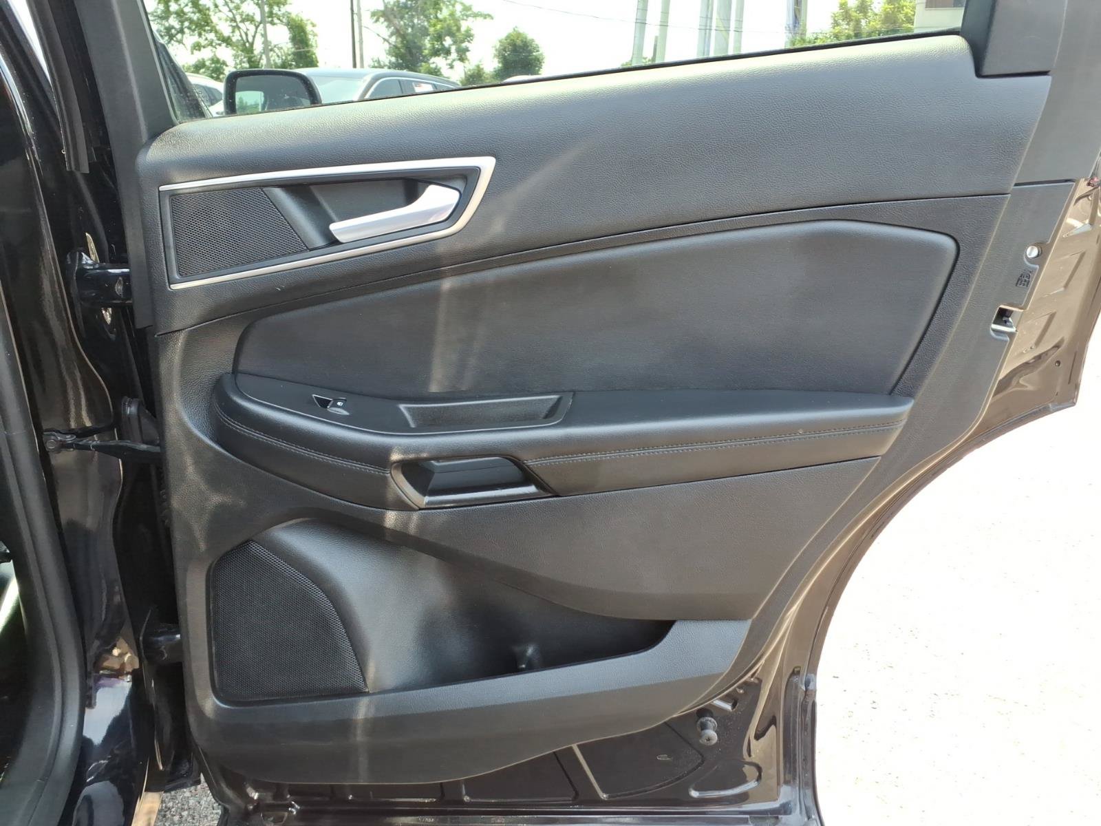Used 2022 Ford Edge SEL w/ Convenience Package AWD/4WD image 27