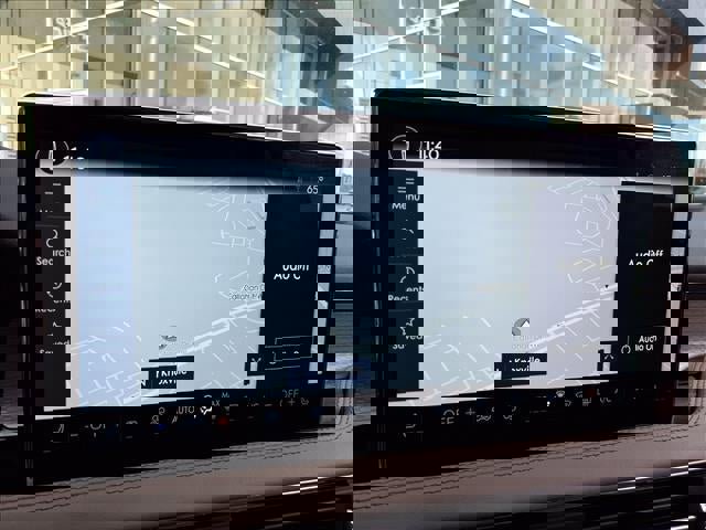 Used 2023 Lincoln Corsair FWD image 17