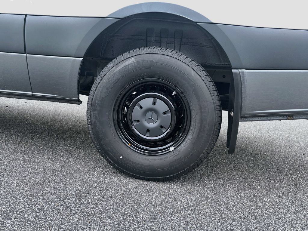 New 2026 Mercedes-Benz Sprinter 2500 image 15