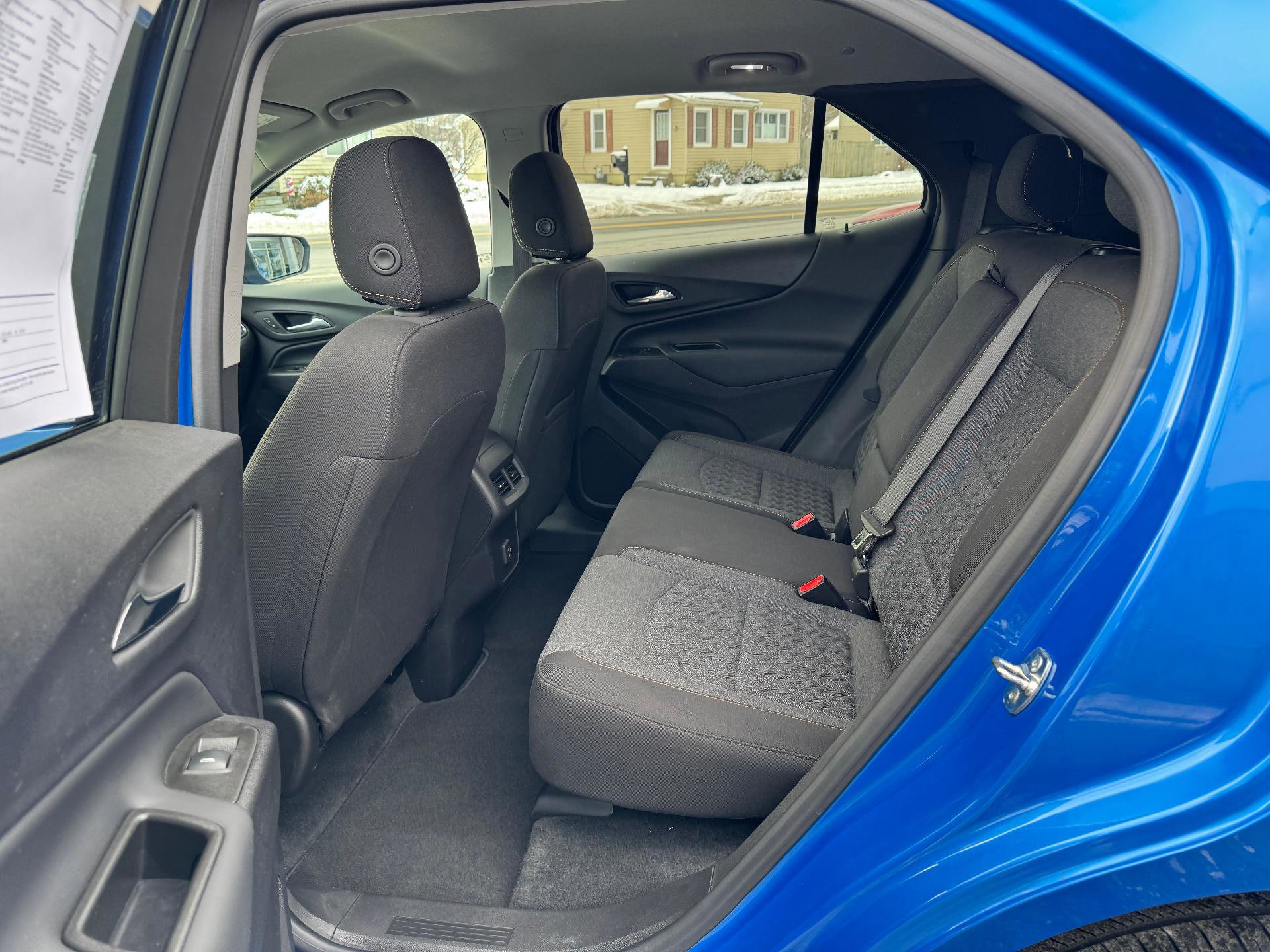 Used 2024 Chevrolet Equinox LT image 38