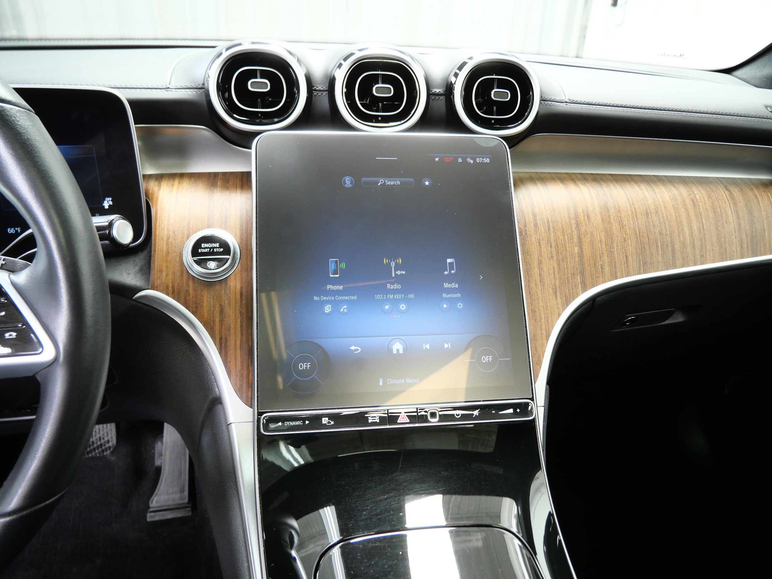 Certified 2023 Mercedes-Benz GLC 300 4MATIC image 19